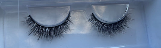 CHOSE BEAUTY LASHES IN THE STYLE “CHOSE” 🤎